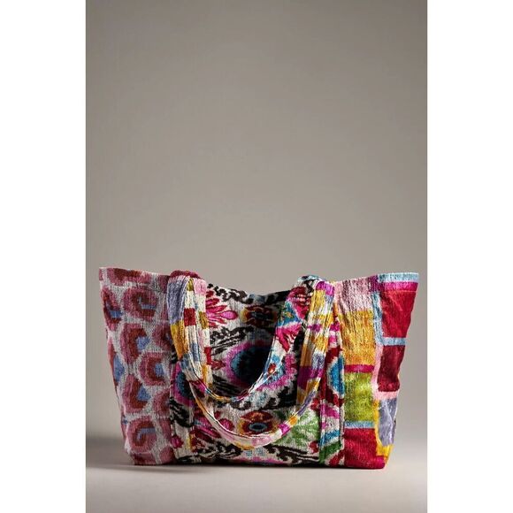 Anthropologie Wolf & Willa Emily Tote Silk Velvet Ikat Tassels NEW - Picture 2 of 3